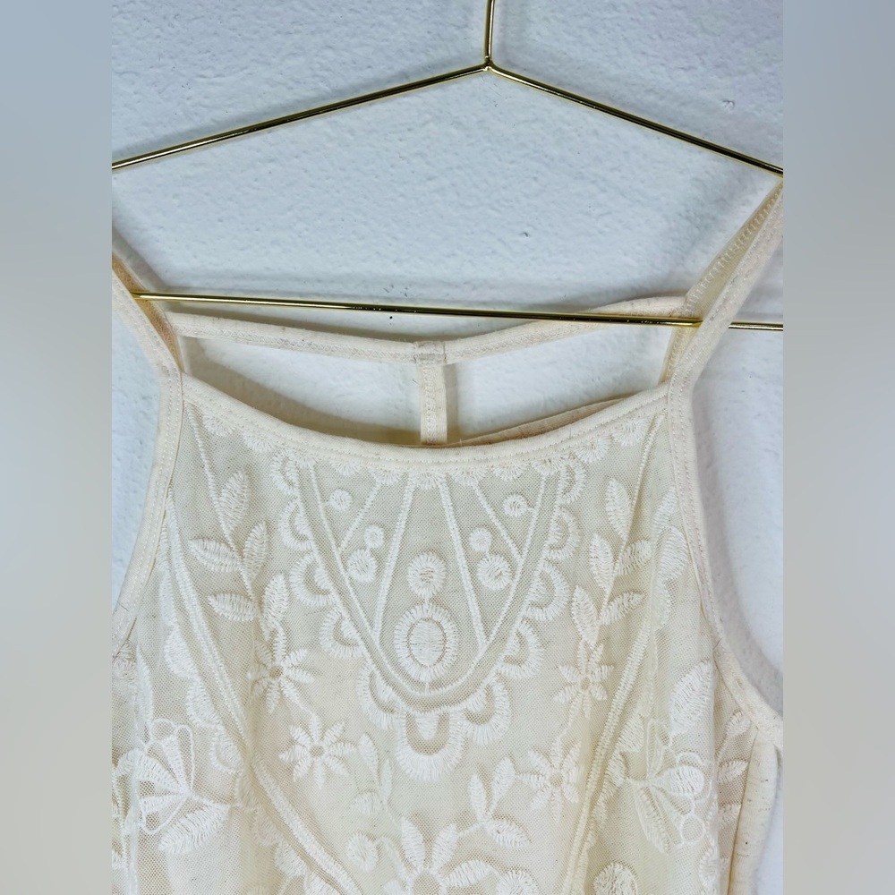 Rewind Women’s Small Ivory Embroidered Tank Top Boho Sleeveless Floral Detail - Picture 5 of 15